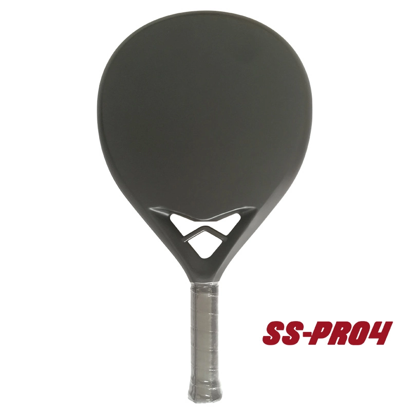 Apa perbedaan antara raket Padel serat karbon dengan jembatan pintar dan raket Padel biasa?